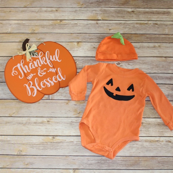 Carter's Other - 3/$15 🎉🎉HOST PICK🎉🎉 Carter's Pumpkin onesies